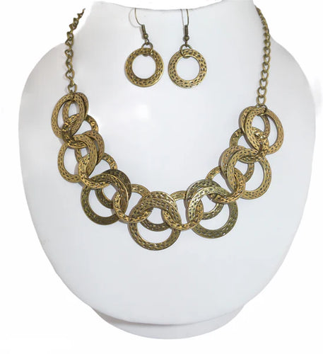 Treasure Tease - Brass Necklace - Paparazzi