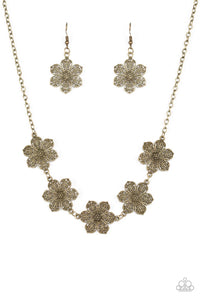 Island Maven - Brass Necklace - Paparazzi