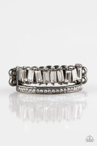 Royal Treasure Chest - Black Ring - Paparazzi