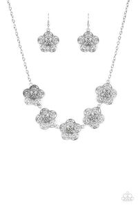 Garden Groove - Silver Necklace - Paparazzi