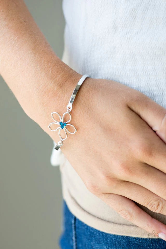 Hibiscus Hipster - Blue Bracelet - Paparazzi