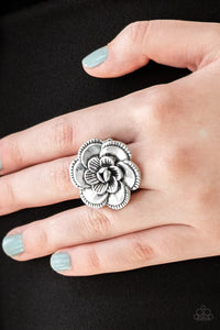 FLOWERBED and Breakfast - Silver Ring - Paparazzi