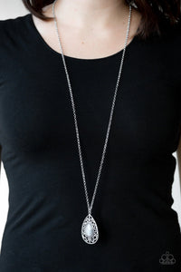 Modern Majesty - Silver Necklace - Paparazzi