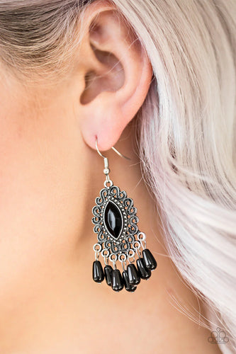 Private Villa - Black Earrings - Paparazzi