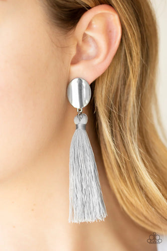 Va Va PLUME - Silver Earrings - Paparazzi