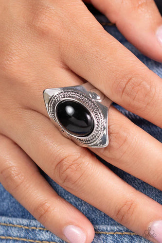 Safari Sightseer - Black Ring - Paparazzi