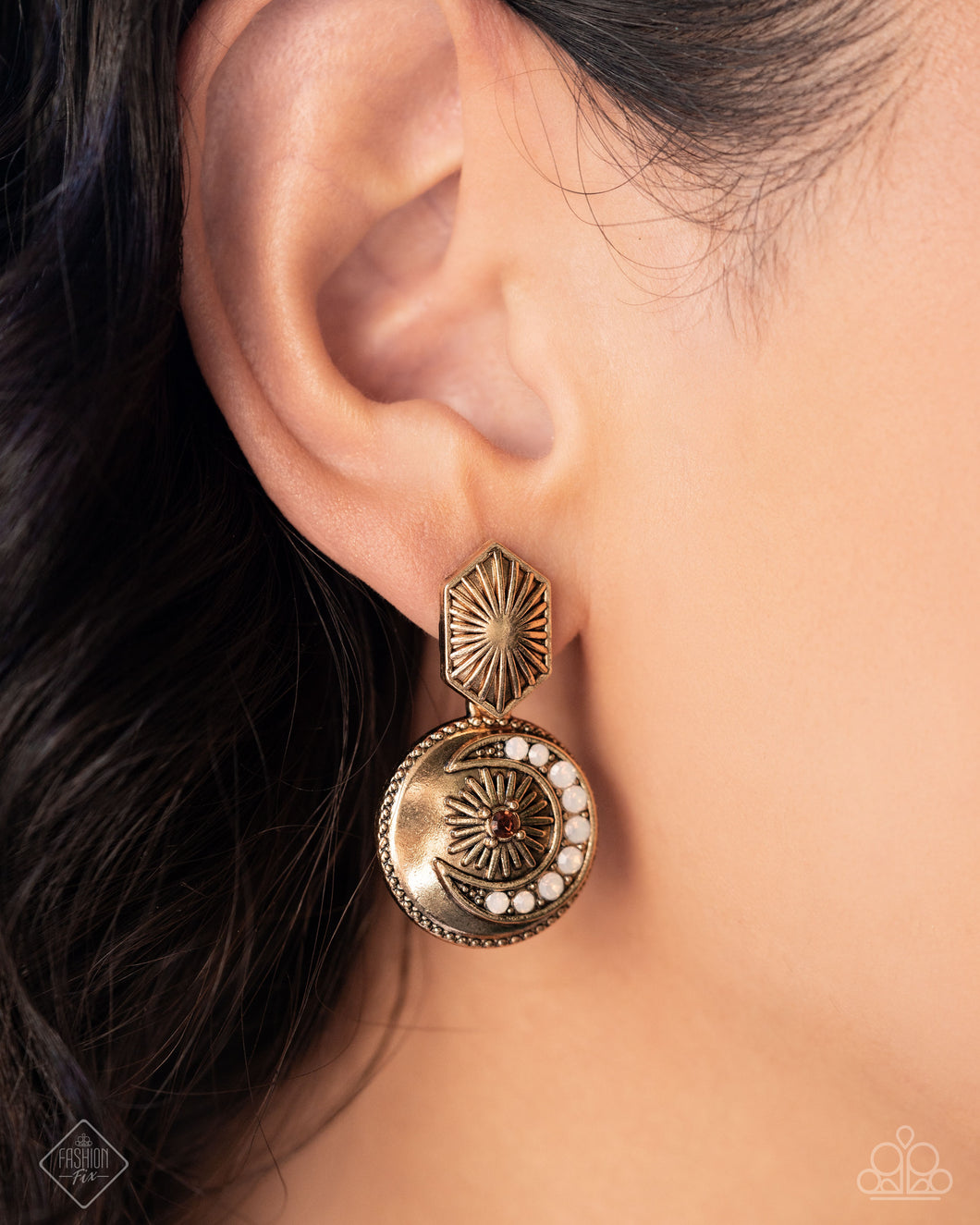 Eclectic Energy - Gold Earrings - Paparazzi