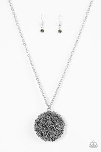 Royal In Roses - Silver Necklace - Paparazzi