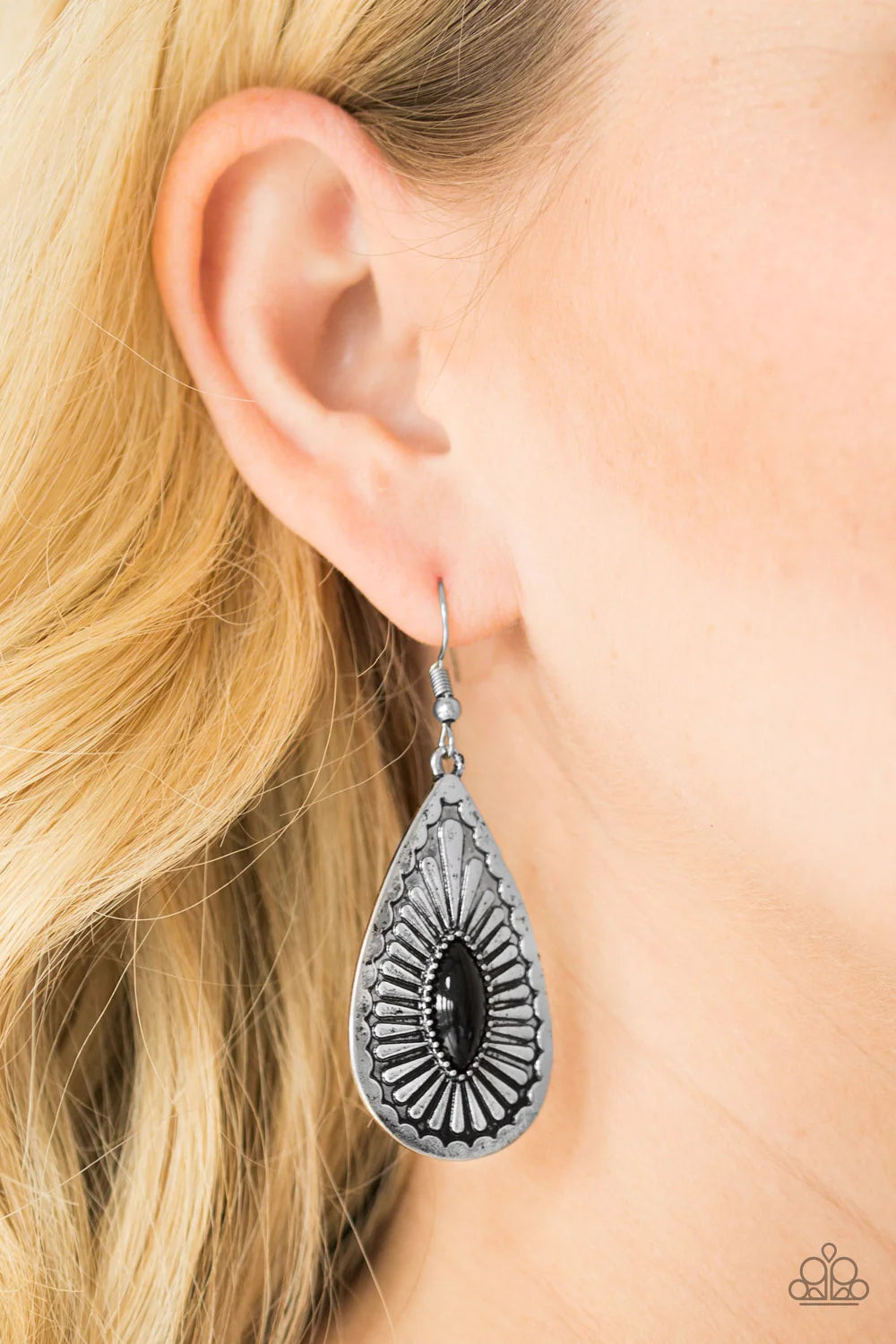 Wild Wilderness - Black Earrings - Paparazzi