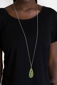 Tiki Tease - Green Necklace - Paparazzi