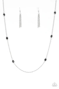 In Season - Black Necklace - Paparazzi