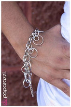 Load image into Gallery viewer, Silver Circles Bracelet - Paparazzi