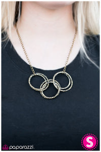 Going Strong - Brass Necklace - Paparazzi