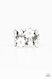 Floral Crowns - White Ring - Paparazzi