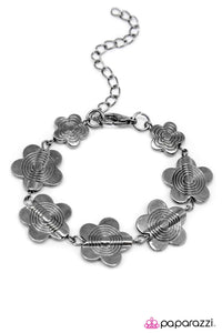 The Daisy Disco - Black Bracelet - Paparazzi