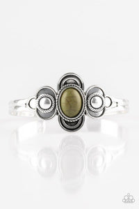 Dream COWGIRL - Green Bracelet - Paparazzi