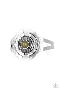 Incredibly Indie - Green Bracelet - Paparazzi