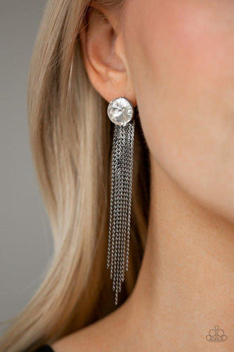 Level Up - Black Earrings  - Paparazzi