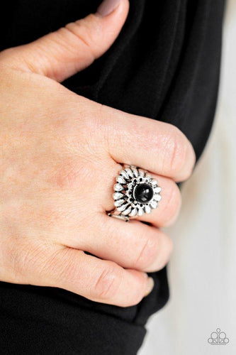 Poppy Pep - Black Ring - Paparazzi