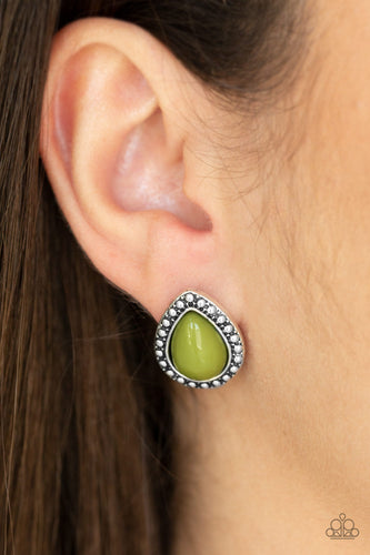 Boldly Beaded - Green Earrings - Paparazzi