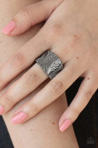 Industrial Indentation - Black Ring - Paparazzi
