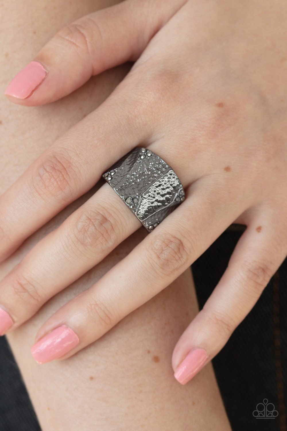 Industrial Indentation - Black Ring - Paparazzi