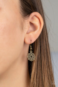 Meadow Masquerade - Brass Necklace - Paparazzi