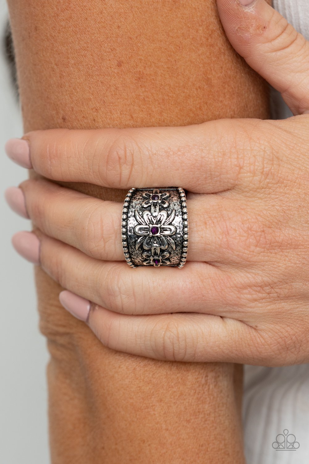 Tropical Nights - Purple Ring - Paparazzi