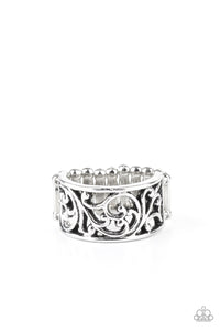 Di-VINE Design - Silver Ring - Paparazzi