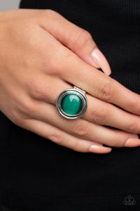 Laguna Luminosity - Green Ring - Paparazzi