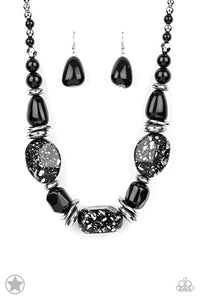 In Good Glazes - Black  Necklace - Paparazzi