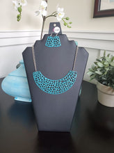 Load image into Gallery viewer, Powerful Prowl - Blue Necklace - Paparazzi