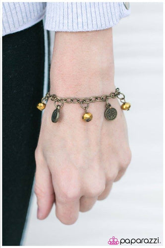 The Euro - Brass Bracelet - Paparazzi